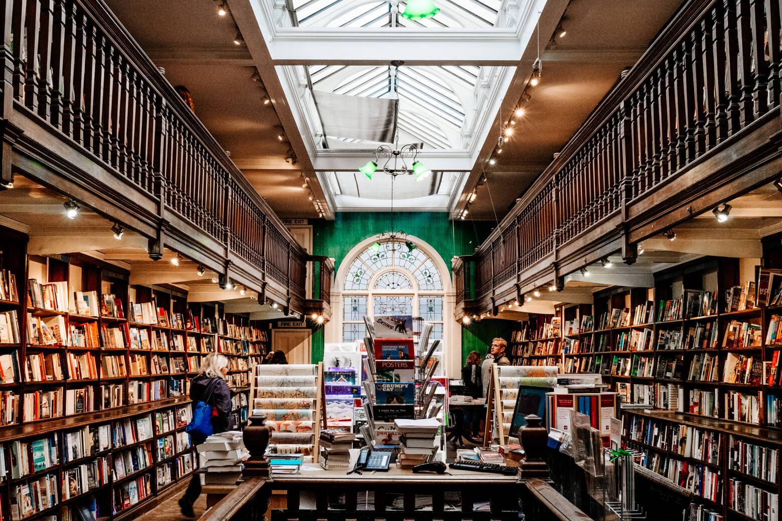 Топ 10 самых больших книжных магазинов