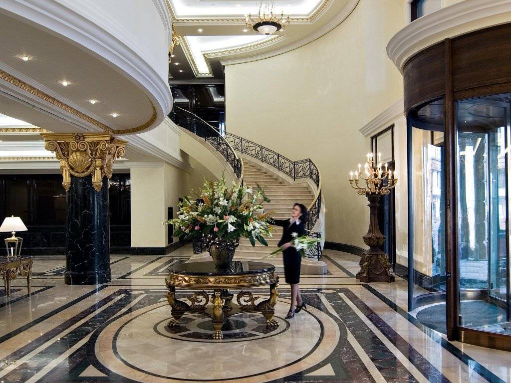Топ-10 самых знаменитых гостиниц москвы