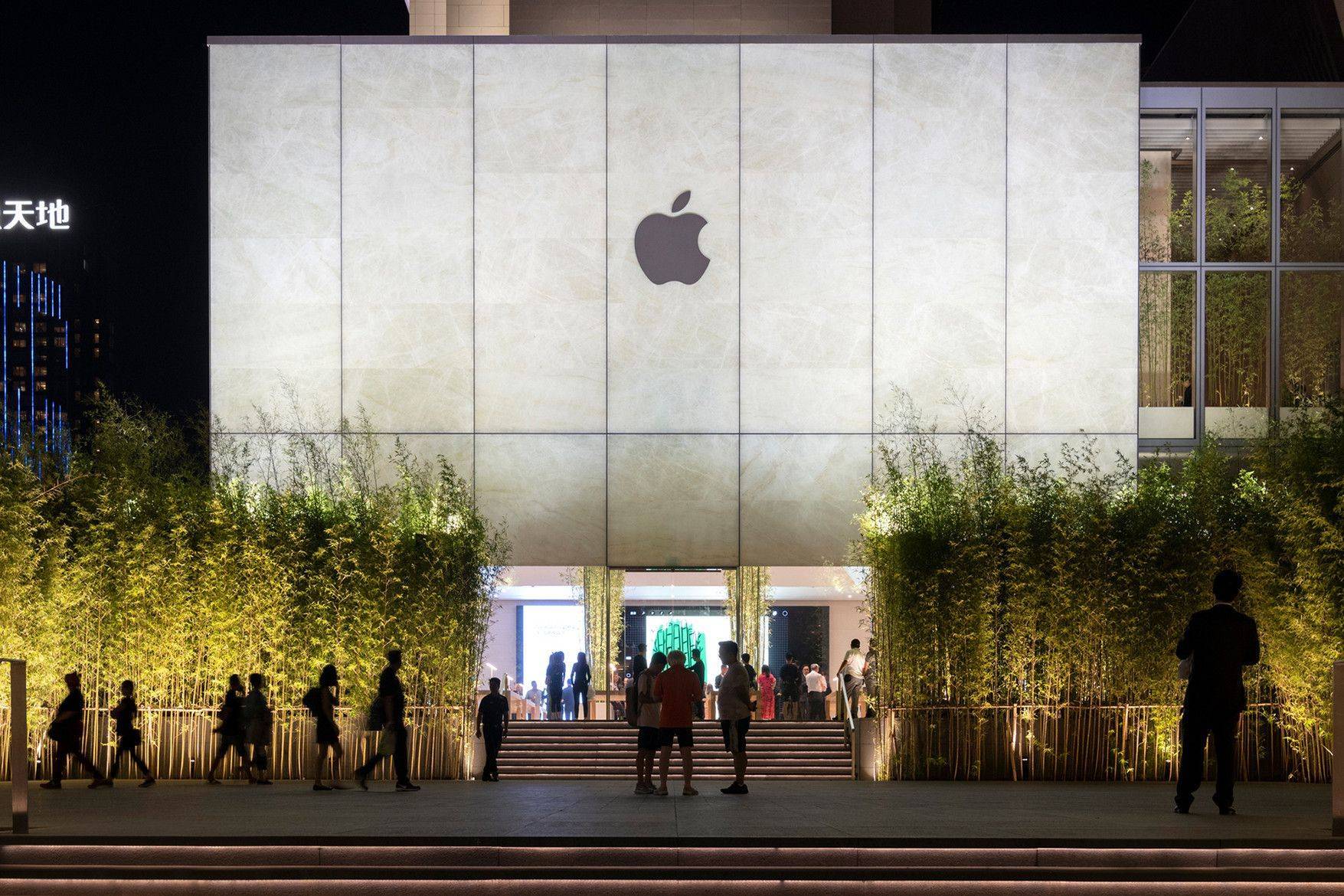 Apple запатентовала фирменный стиль магазинов apple store для европы