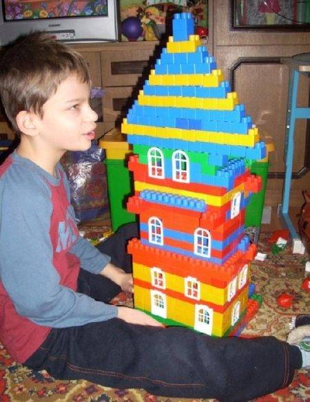 Что можно построить из детского конструктора кубики