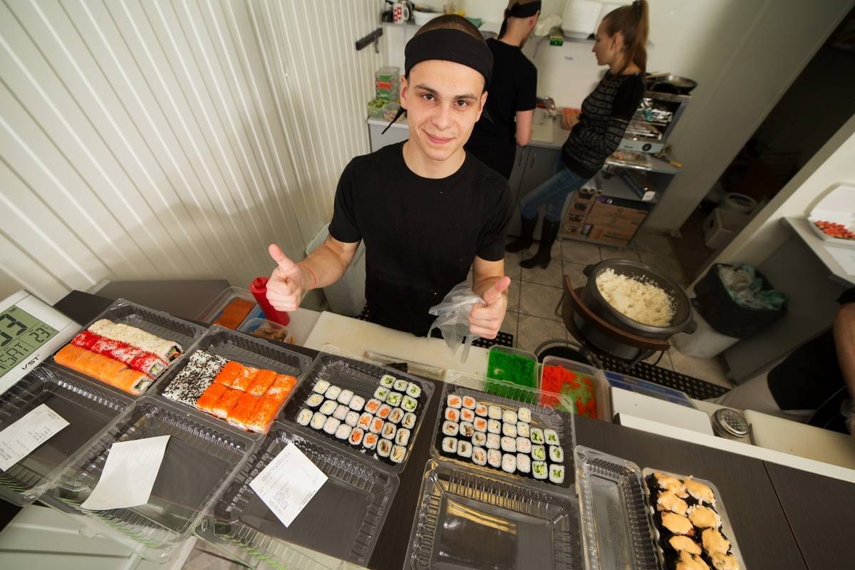 Как открыть доставку суши: бизнес план суши на вынос