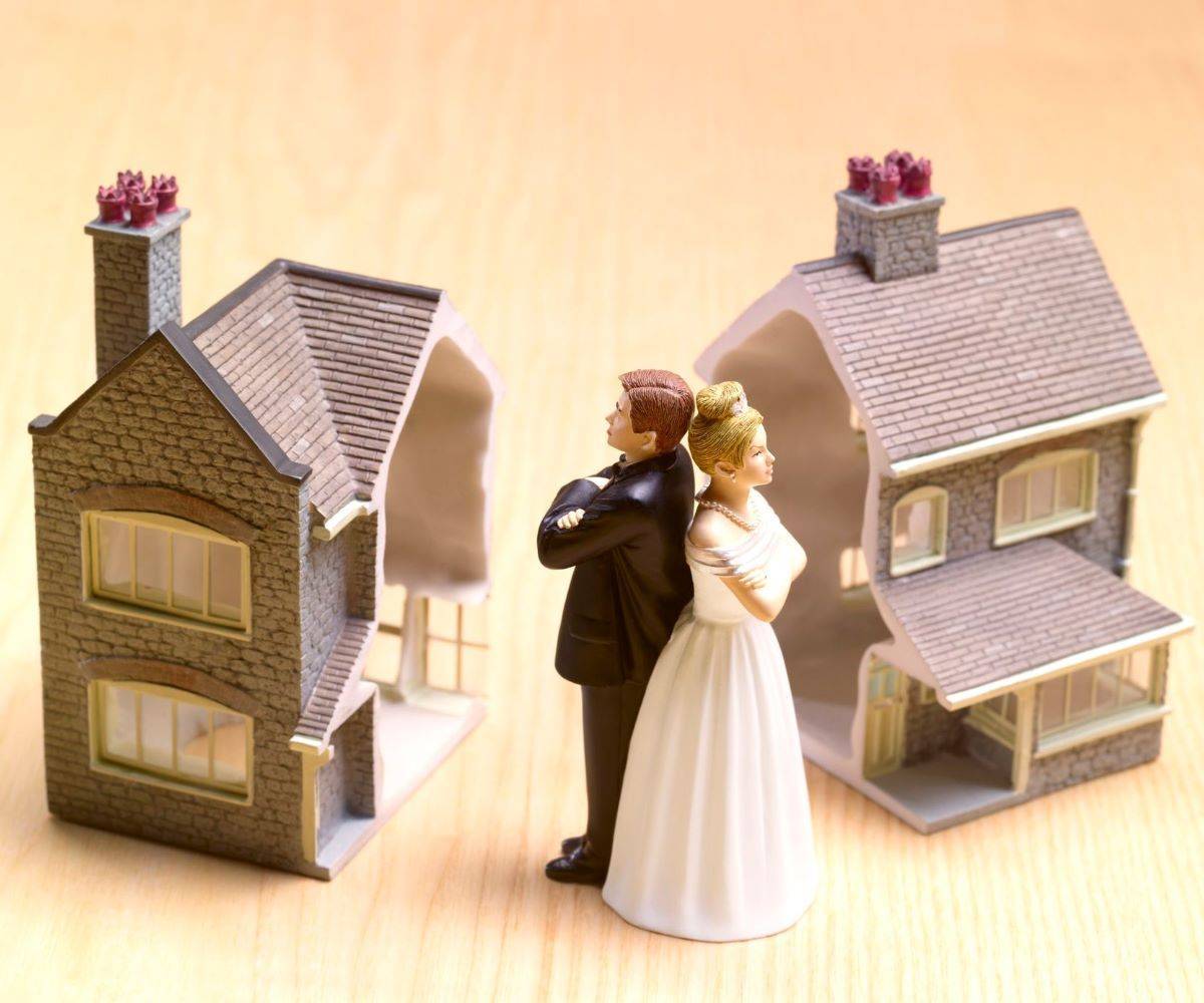 Как делить ипотечную квартиру и долги при разводе
