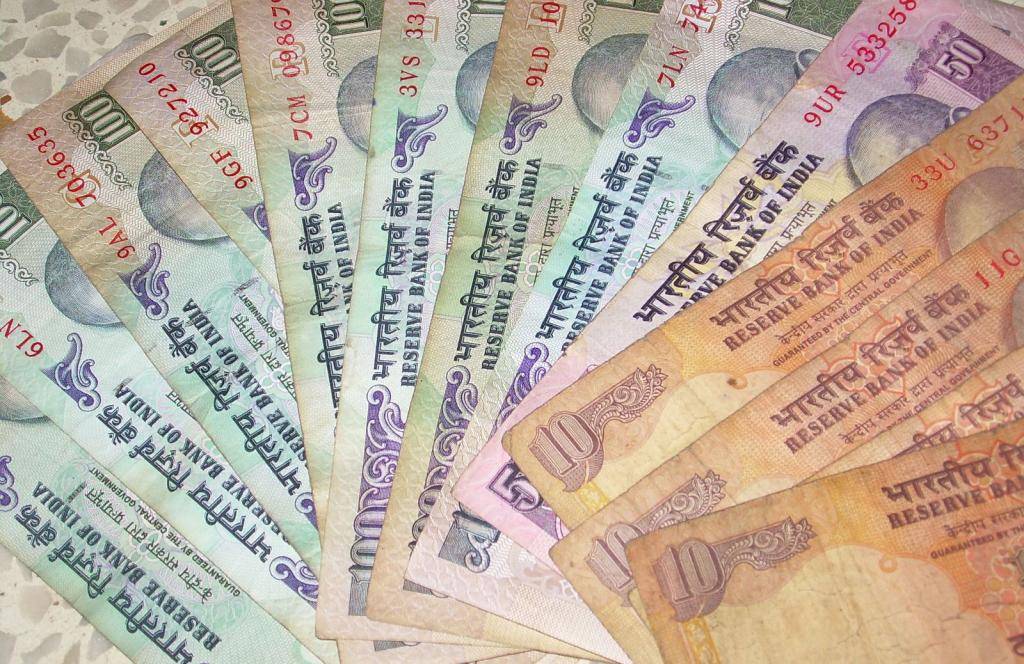 Индийская рупия: невидимая сила региональной валюты