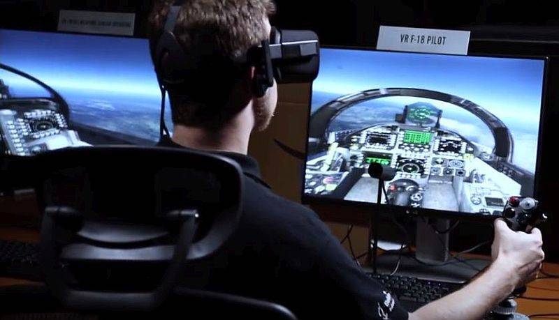 Самолеты vr. VR пилот. Виртуальная реальность оборудование. Очки виртуальной реальности для пилотов. Дополненная реальность в военной сфере.