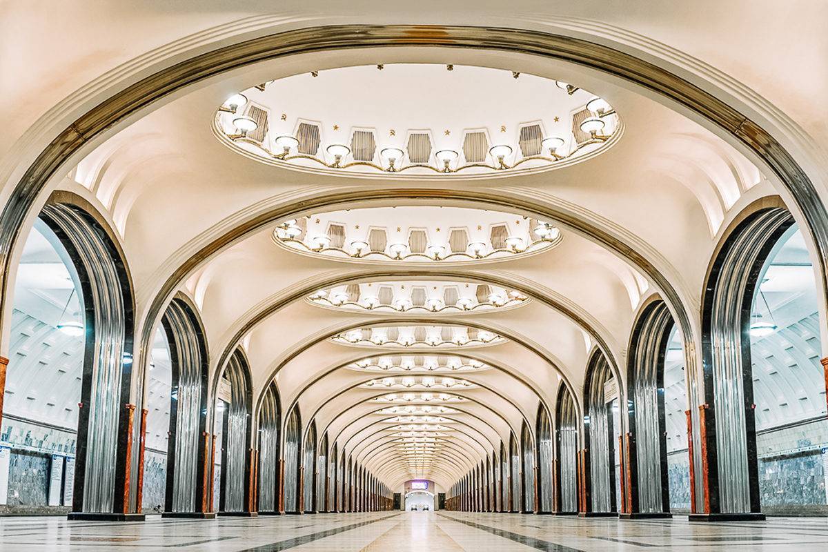 Станции московского метрополитена. Маяковская станция метро Москва. Московское метро станция Маяковская. Маяковская (Замоскворецкая линия). Маяковская станция метро Кольцевая линия.