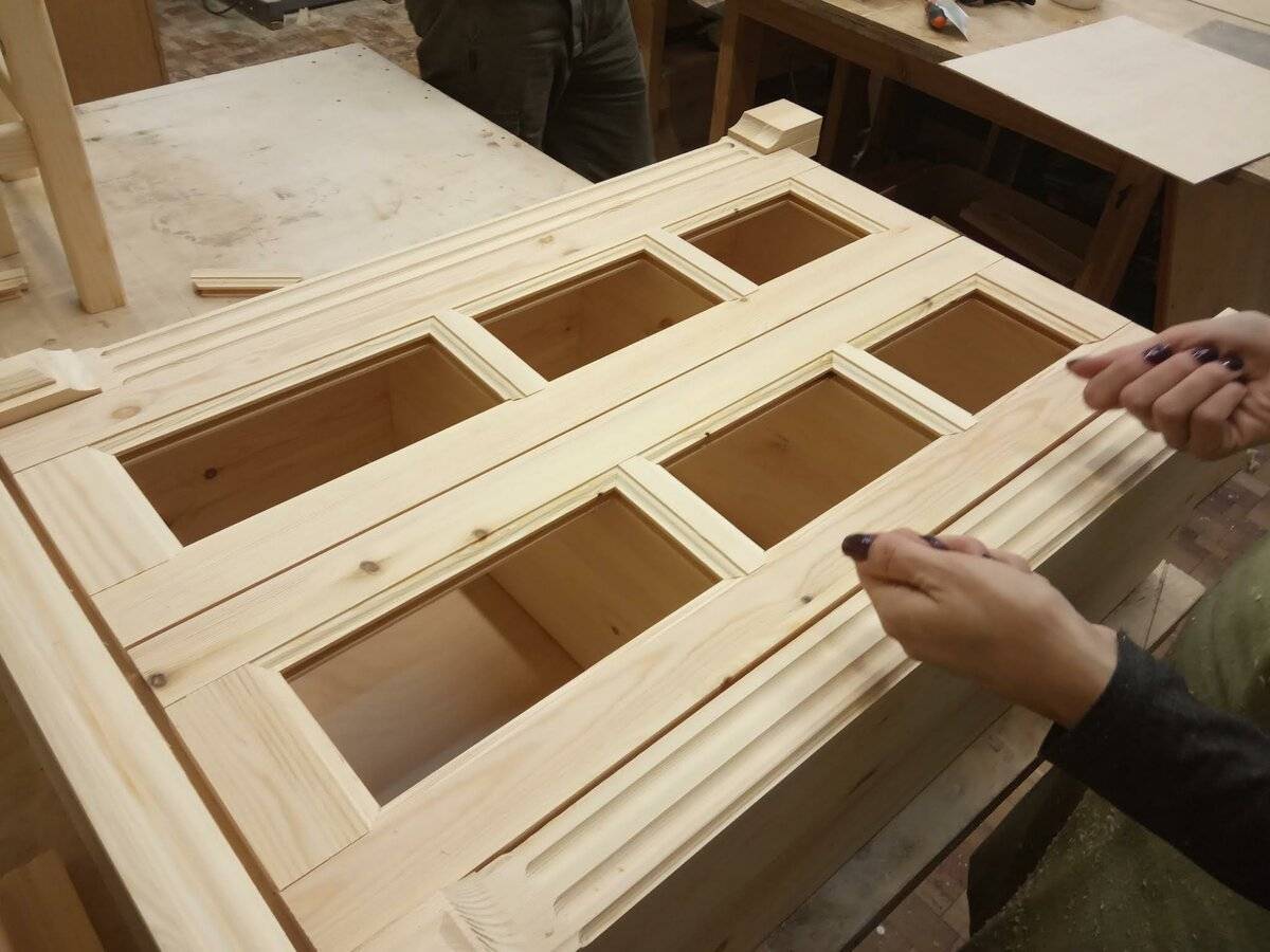 Производство деревянных дверей | бизнес и оборудование