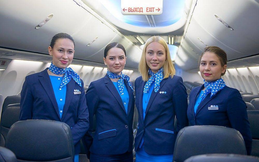 Сколько зарабатывают стюардессы в россии