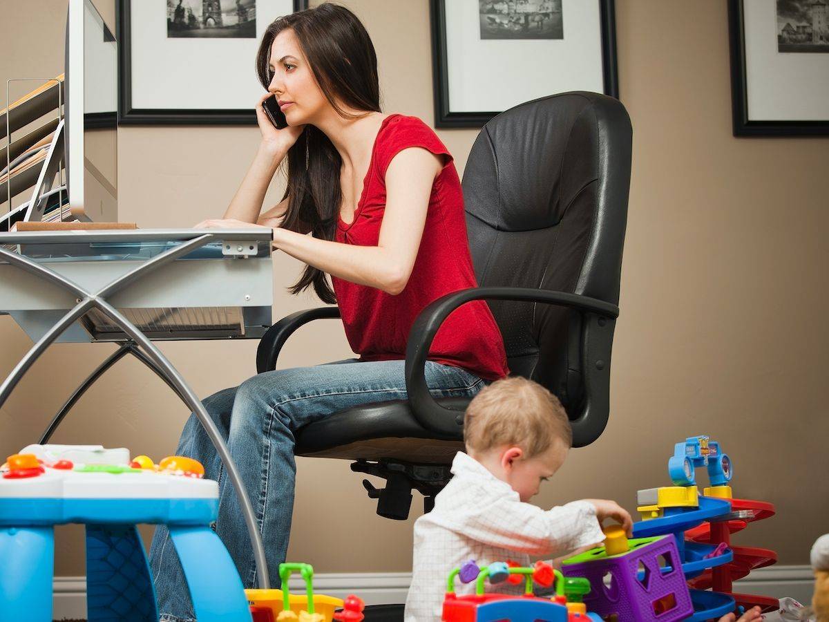 Как работать дома, если у вас маленькие дети. 10 советов от опытных родителей-фрилансеров | правмир